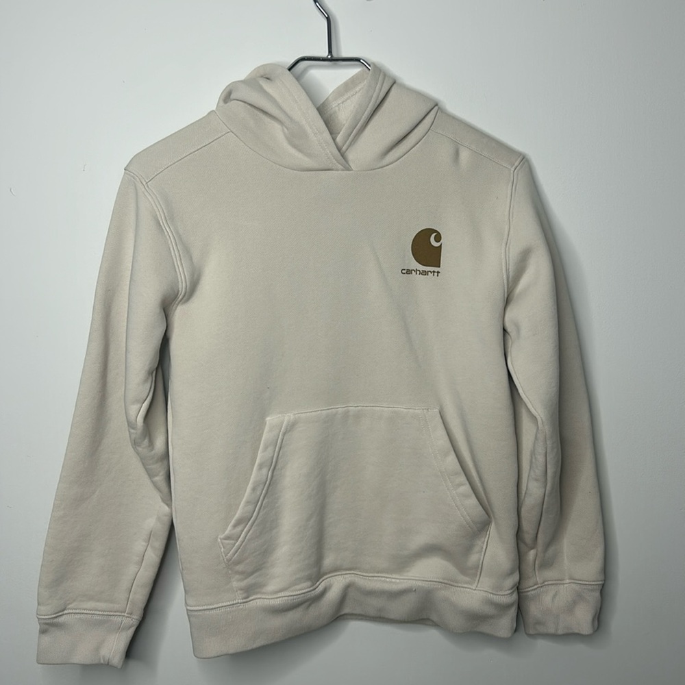 Sweatshirt and hoodie